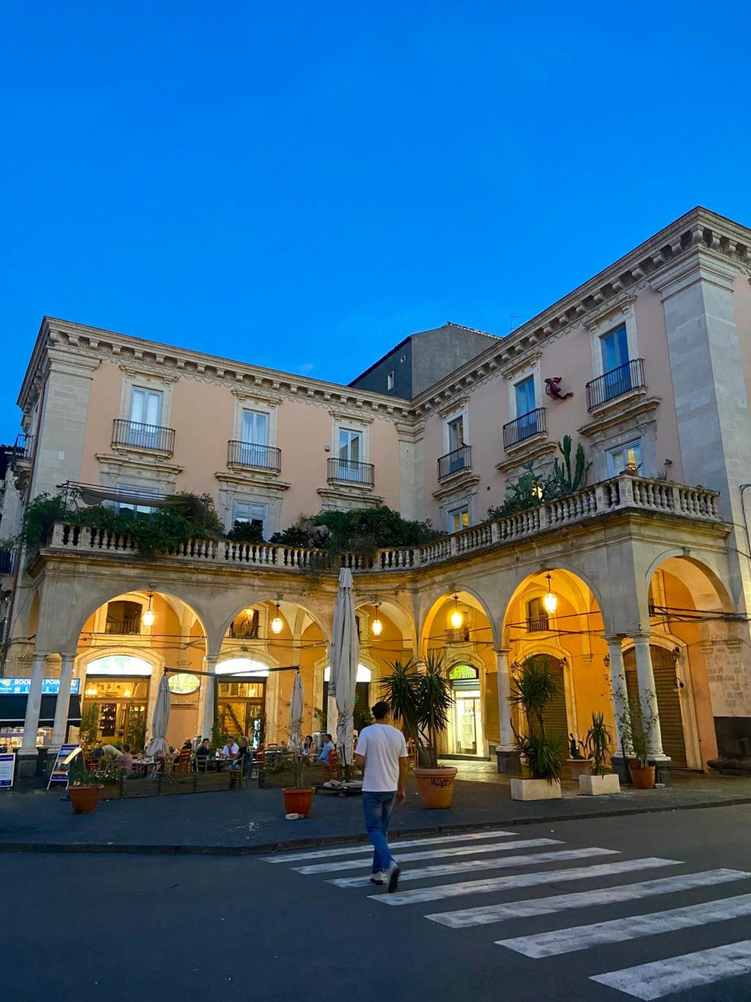 Treasures Apartment Catania Luaran gambar